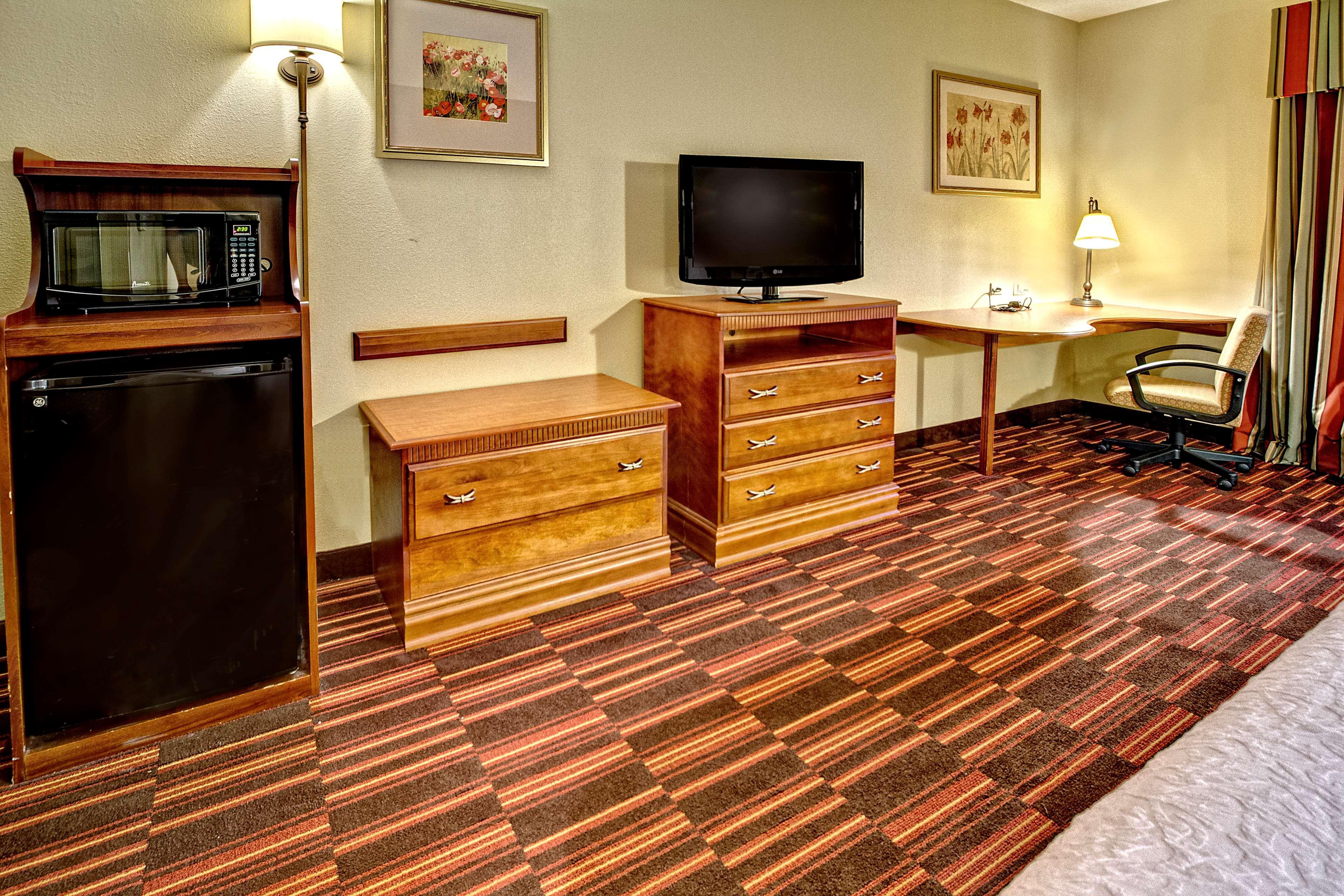 Hampton Inn Cleveland Exterior photo