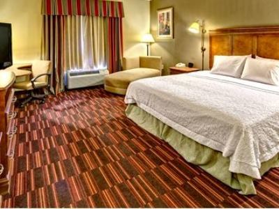 Hampton Inn Cleveland Exterior photo